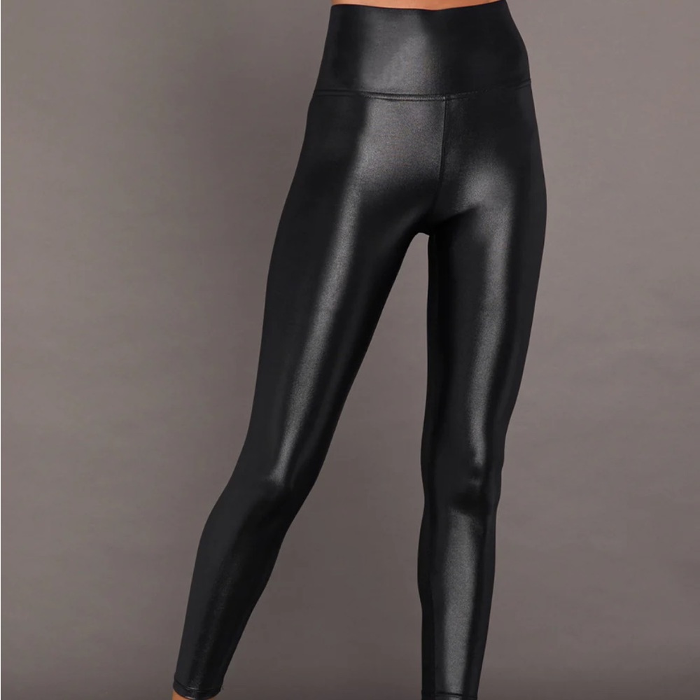 NWT Carbon38 High Rise Takara Shine Leggings Black Size XS Long Warm